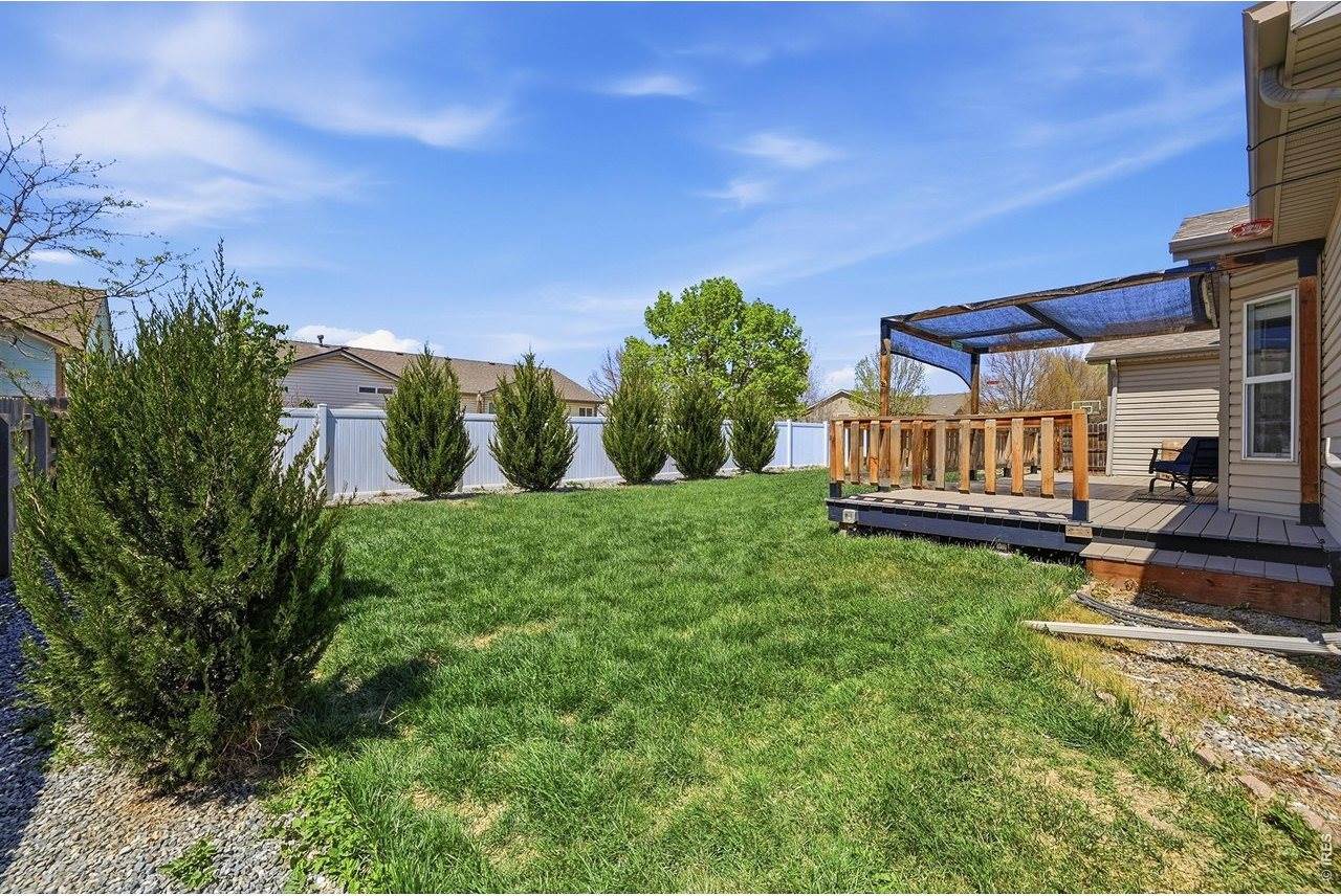 338 Hawthorne Ave, Johnstown, CO 80534