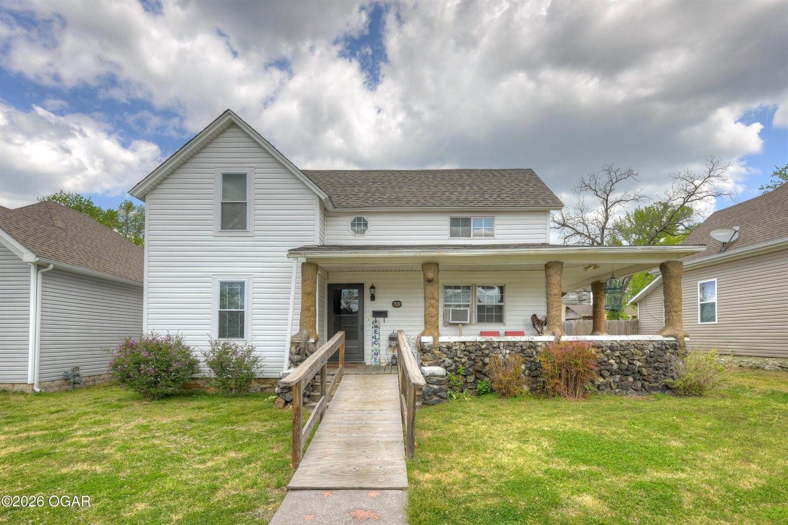 709 West 2nd Street, Webb City, MO 64870