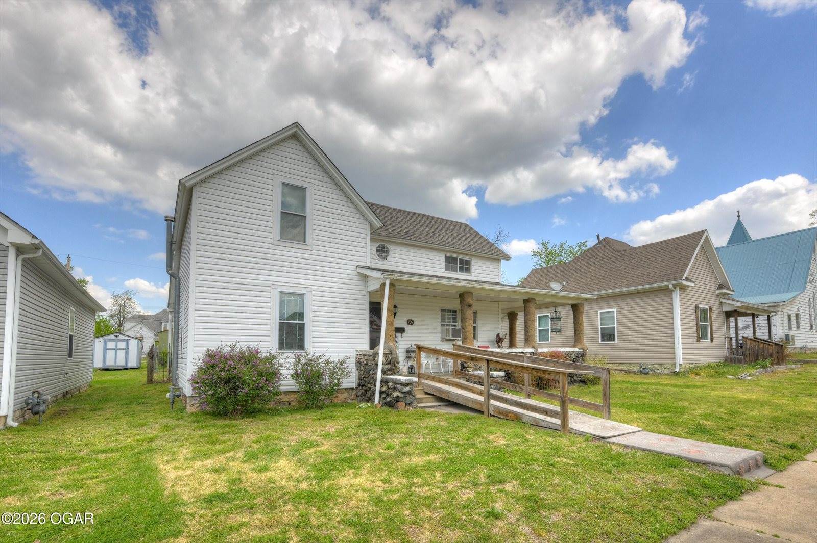 709 West 2nd Street, Webb City, MO 64870