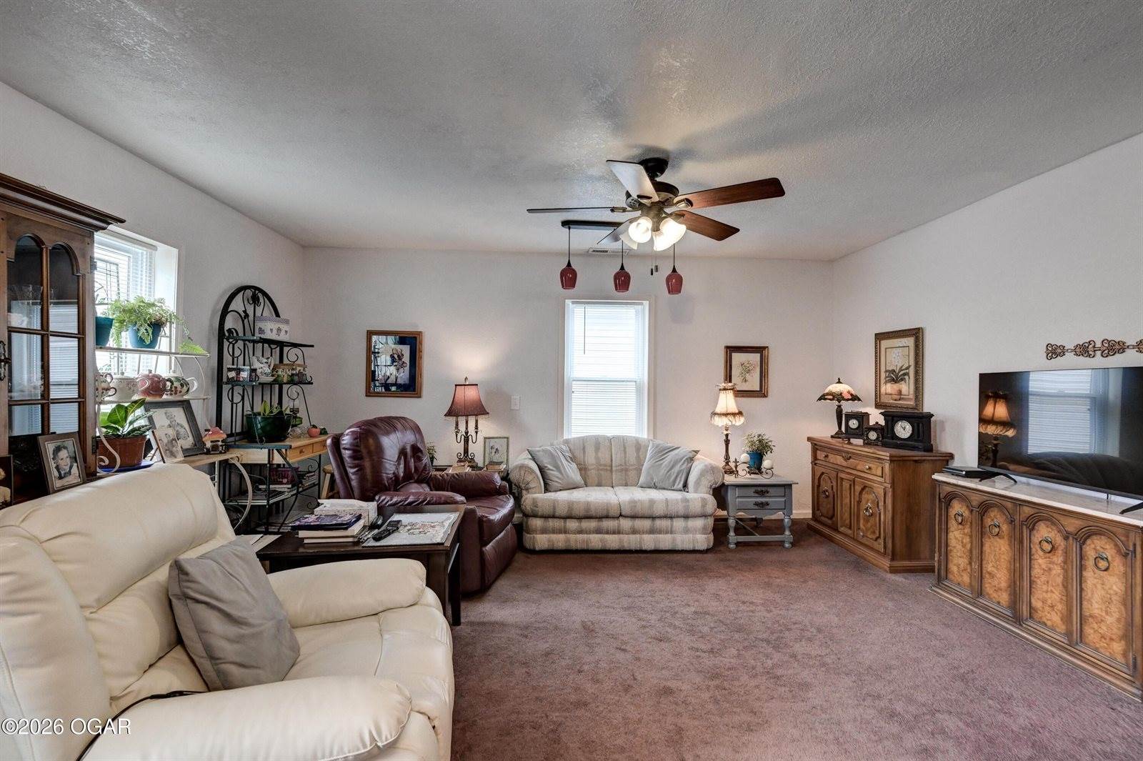 709 West 2nd Street, Webb City, MO 64870