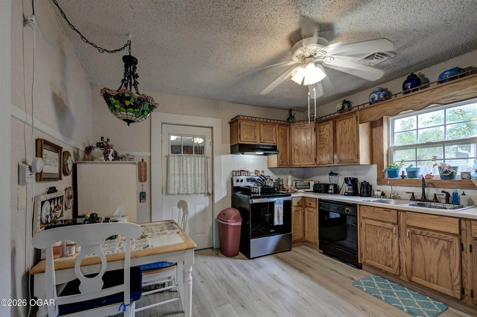 709 West 2nd Street, Webb City, MO 64870