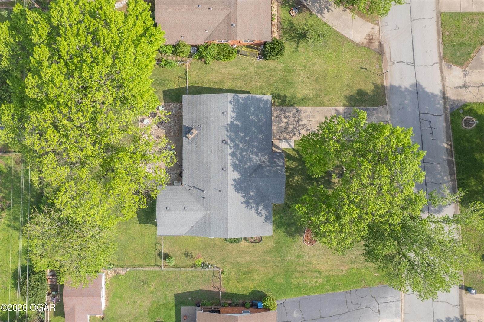 2808 Illinois Avenue, Joplin, MO 64804