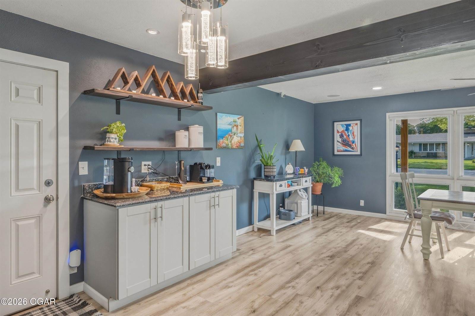 2808 Illinois Avenue, Joplin, MO 64804