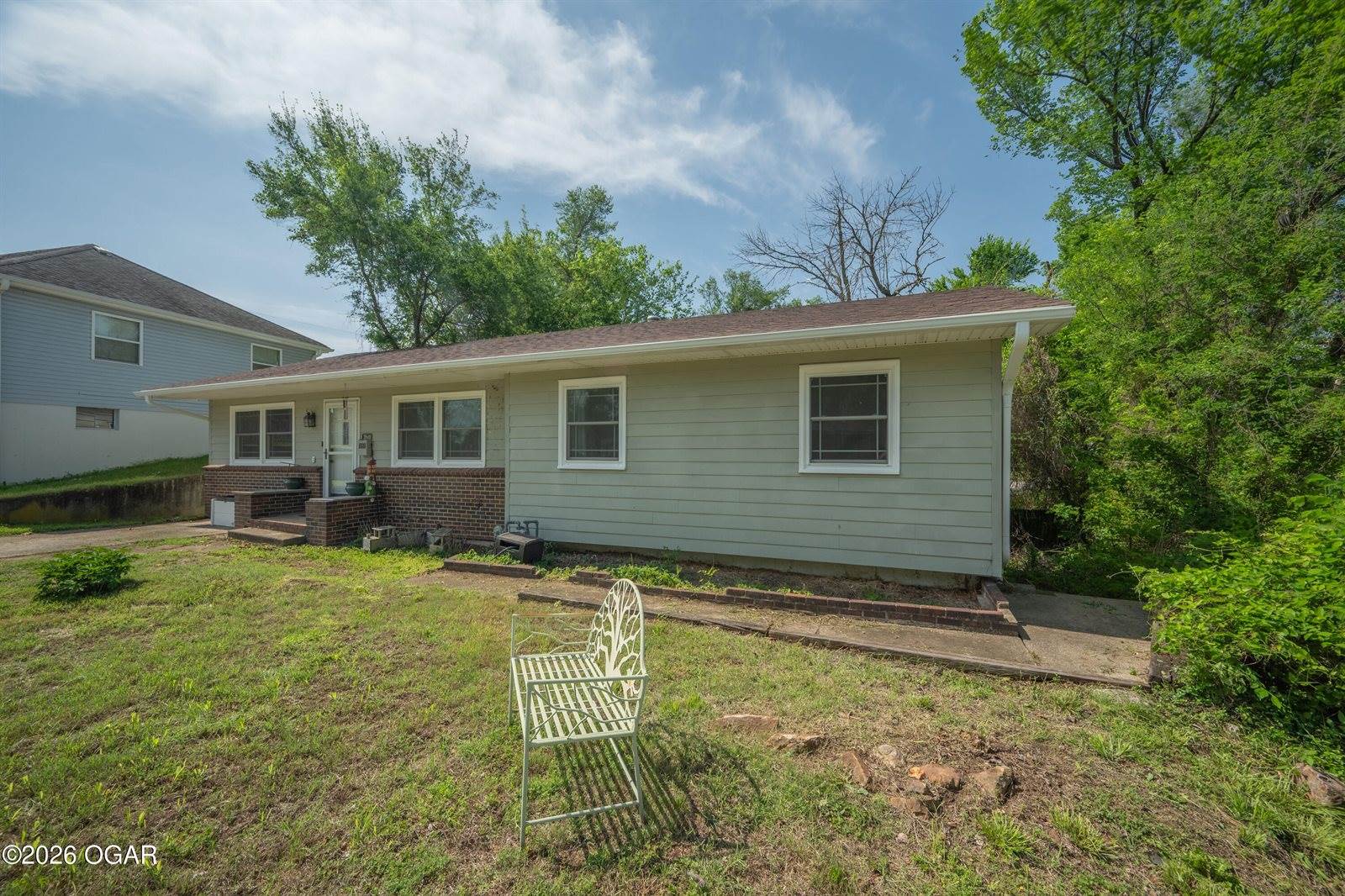 1626 Jefferson Circle, Webb City, MO 64870