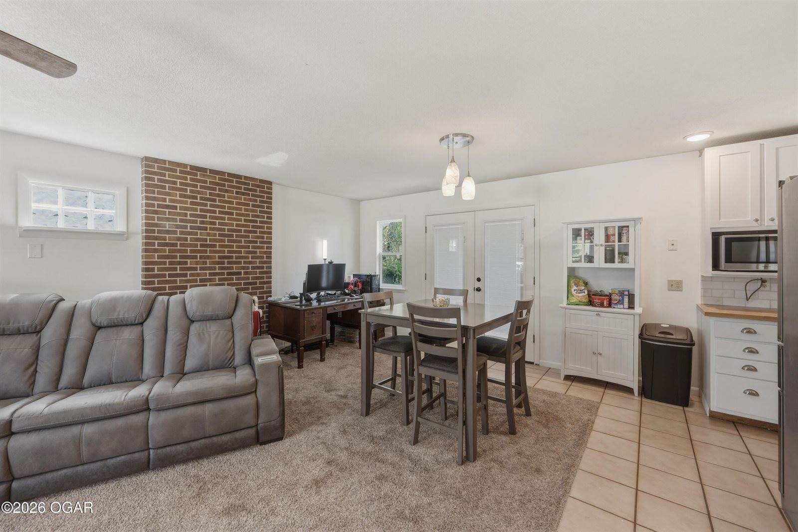 1626 Jefferson Circle, Webb City, MO 64870