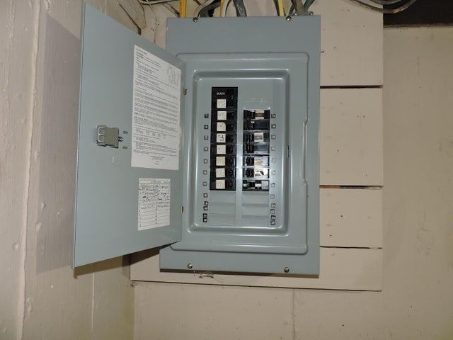 7 Sixth Avenue, Augusta, ME 04330