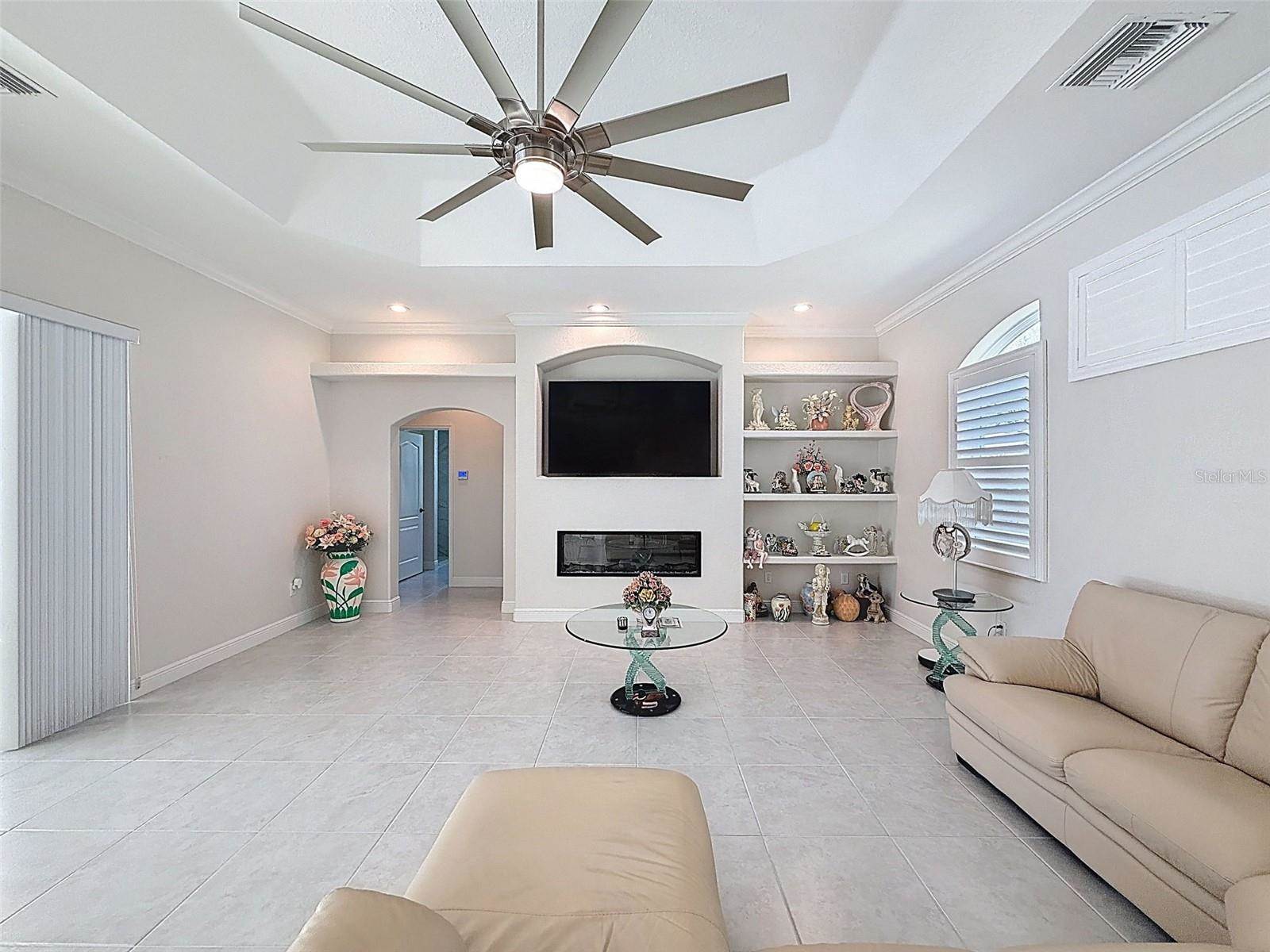 1321 Valiant Avenue, Spring Hill, FL 34608