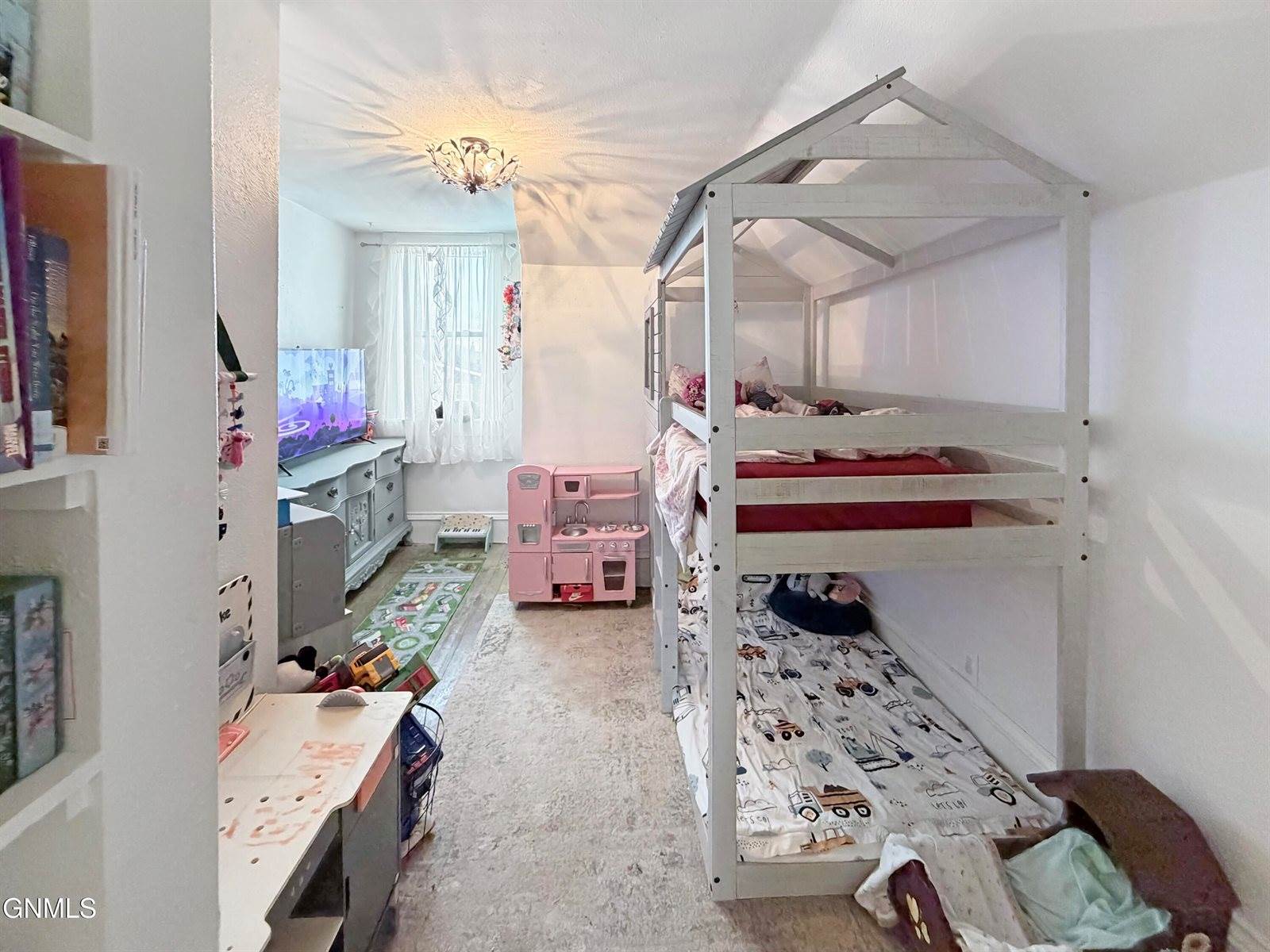 106 5th Street West, Williston, ND 58801