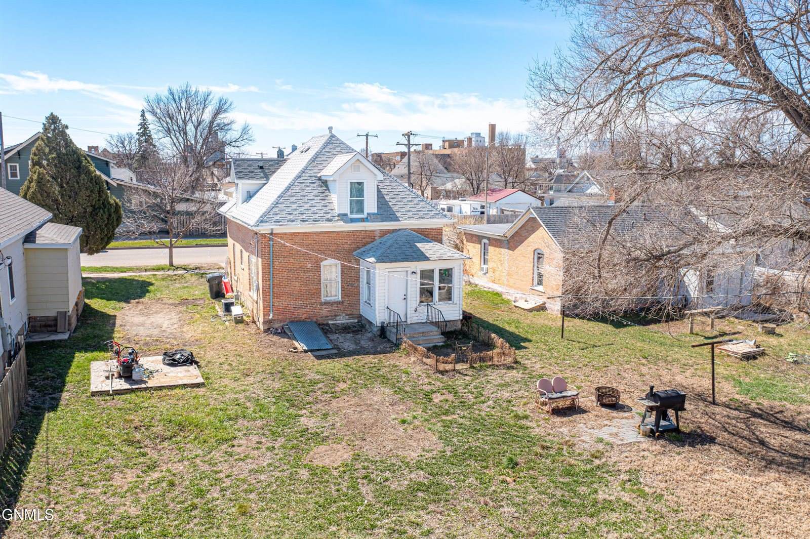 106 5th Street West, Williston, ND 58801