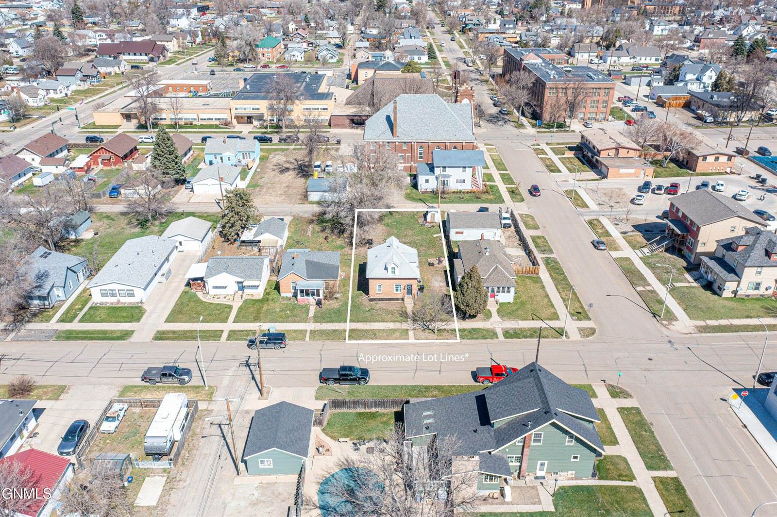 106 5th Street West, Williston, ND 58801