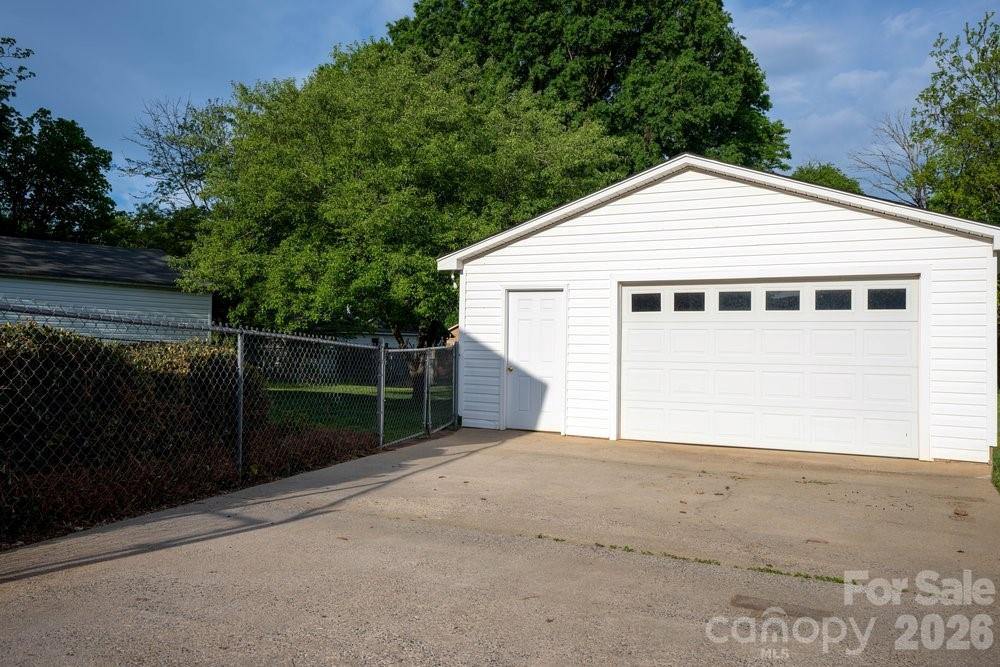 124 Rumple Street, Troutman, NC 28166