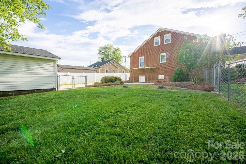 124 Rumple Street, Troutman, NC 28166