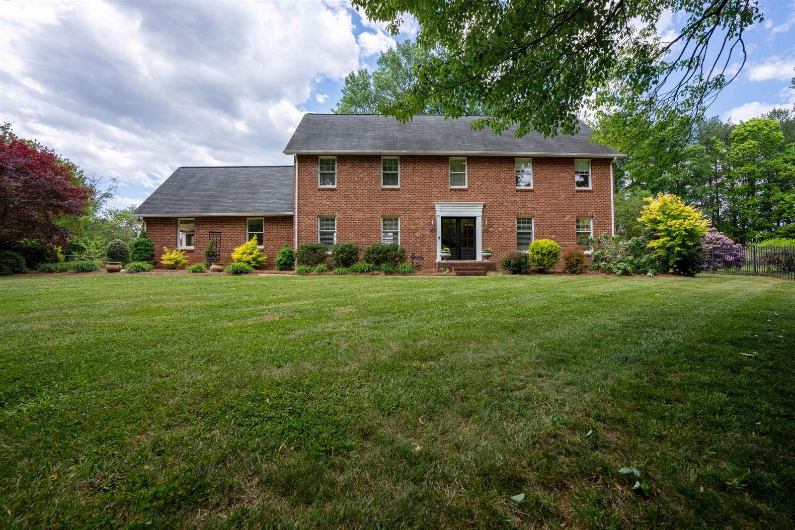 372 Baymount Drive, Statesville, NC 28625