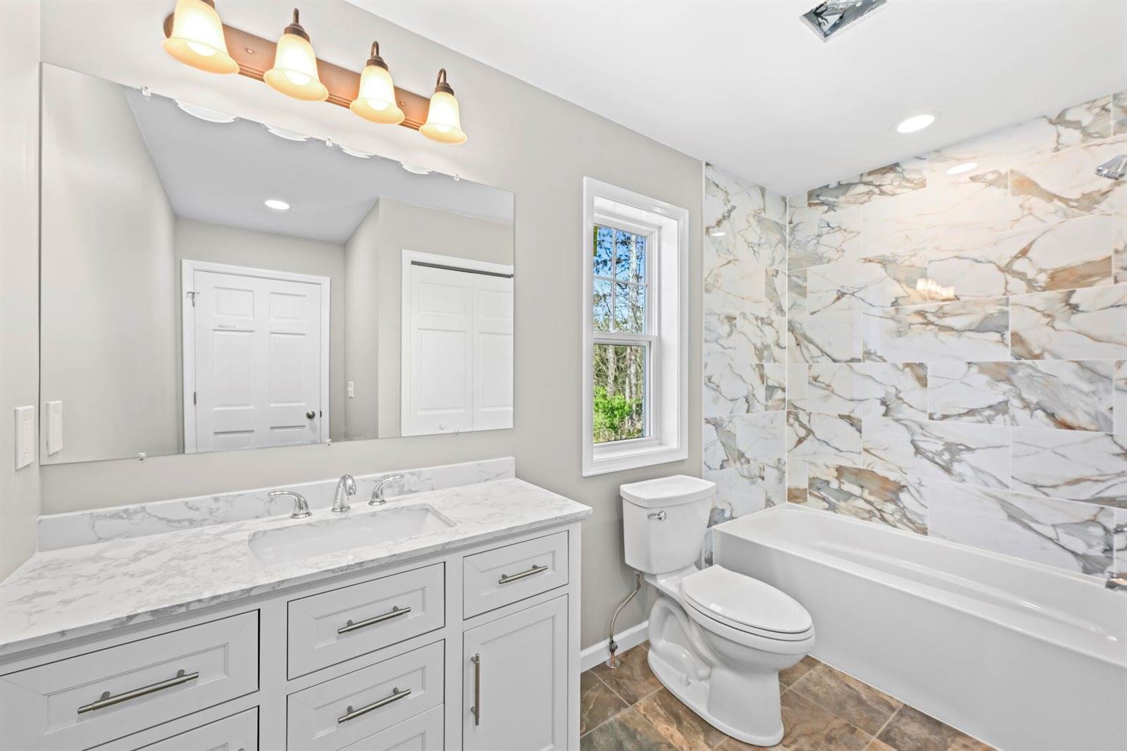 N7437 Grand View Dr, Whitewater, WI 53190