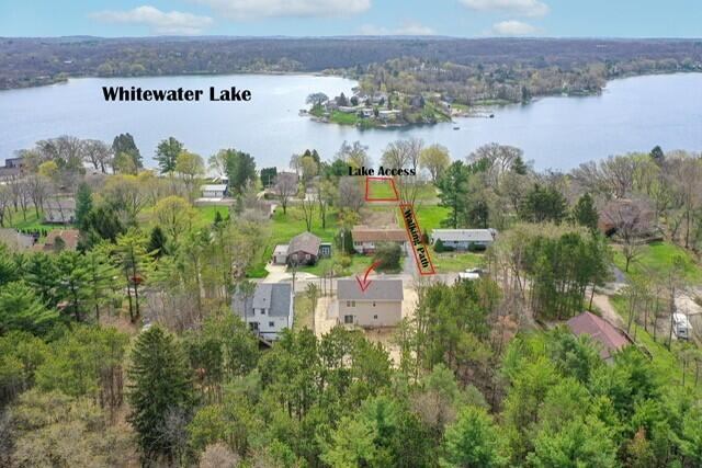 N7437 Grand View Dr, Whitewater, WI 53190