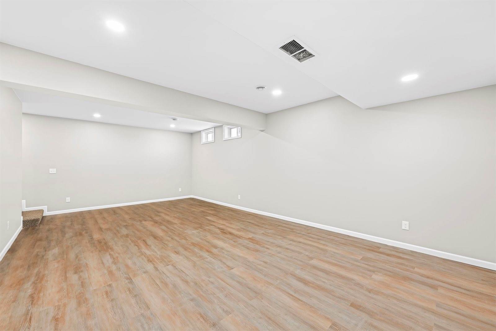 N7437 Grand View Dr, Whitewater, WI 53190