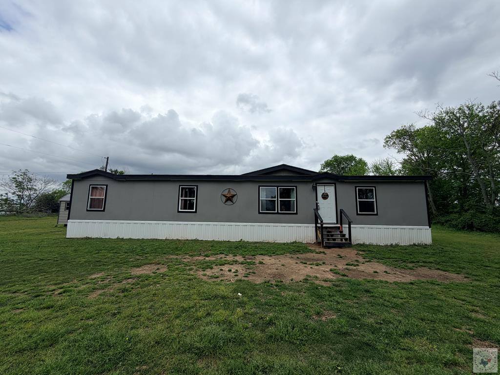 430 County Road 3402, DeKalb, TX 75559