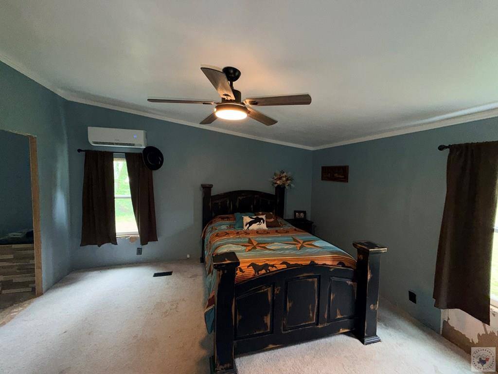 430 County Road 3402, DeKalb, TX 75559