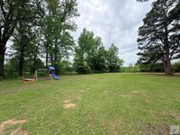 430 County Road 3402, DeKalb, TX 75559