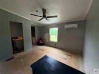 430 County Road 3402, DeKalb, TX 75559