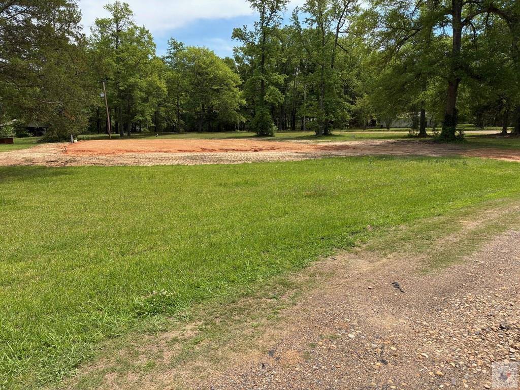 106 Inwood Rd, Texarkana, TX 75503