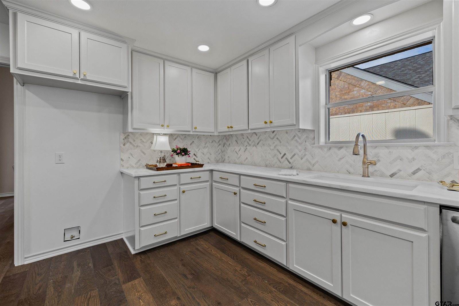 842 Ashford Ct, Tyler, TX 75703
