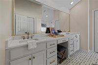 842 Ashford Ct, Tyler, TX 75703