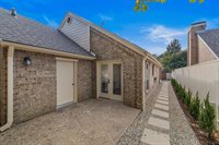 842 Ashford Ct, Tyler, TX 75703