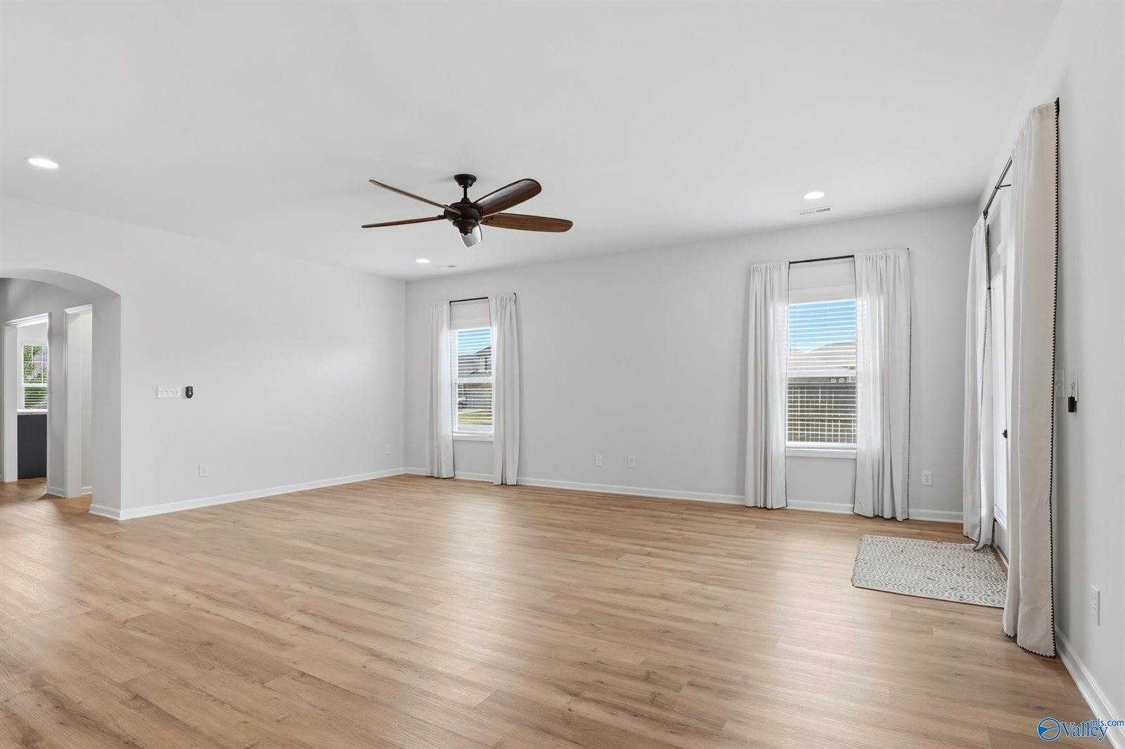 100 Vedra Circle, Meridianville, AL 35759