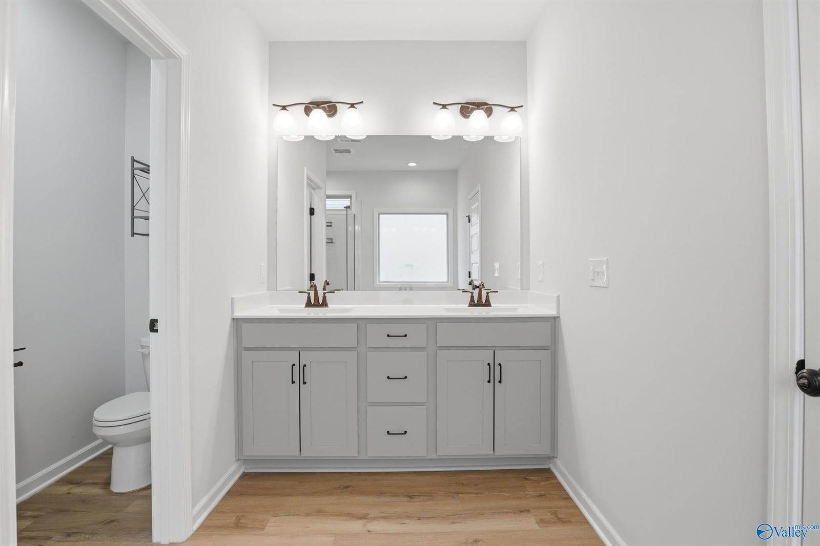 100 Vedra Circle, Meridianville, AL 35759