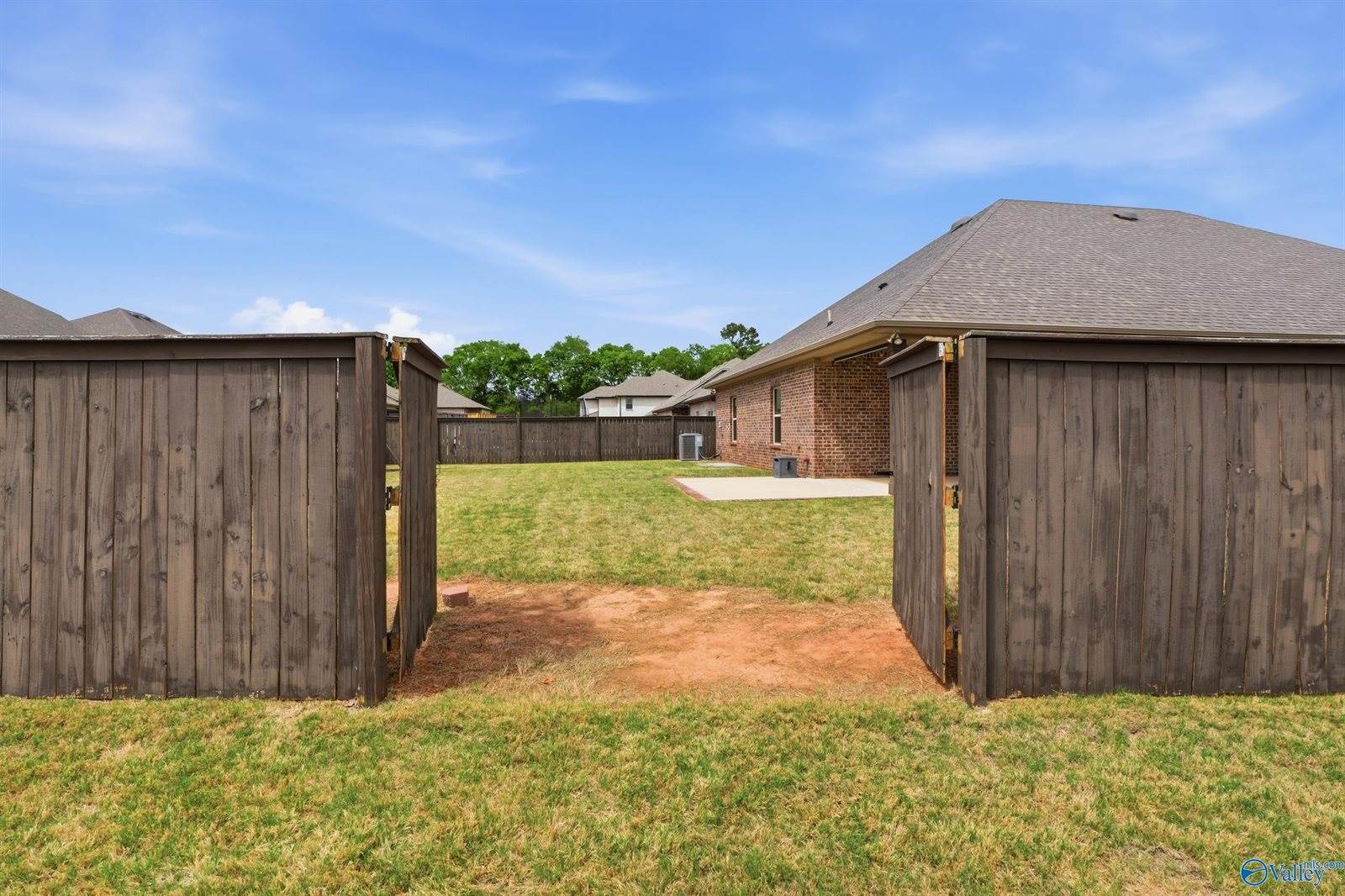 100 Vedra Circle, Meridianville, AL 35759