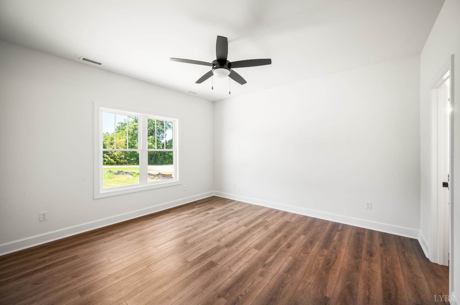 10424 Leesville Road, Lynch Station, VA 24571