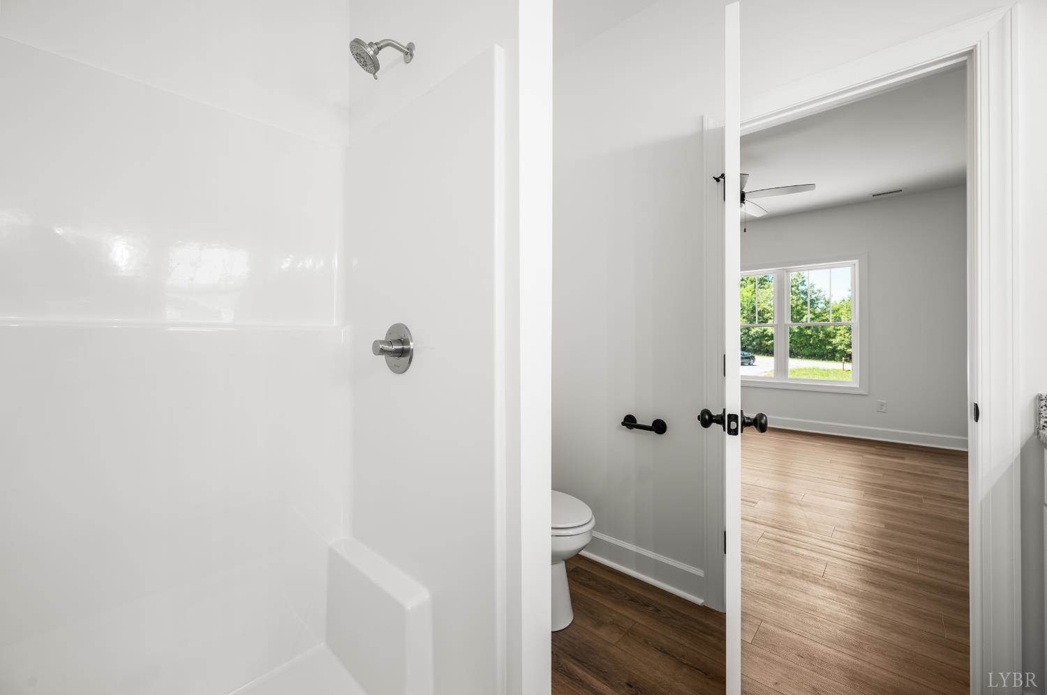 10424 Leesville Road, Lynch Station, VA 24571