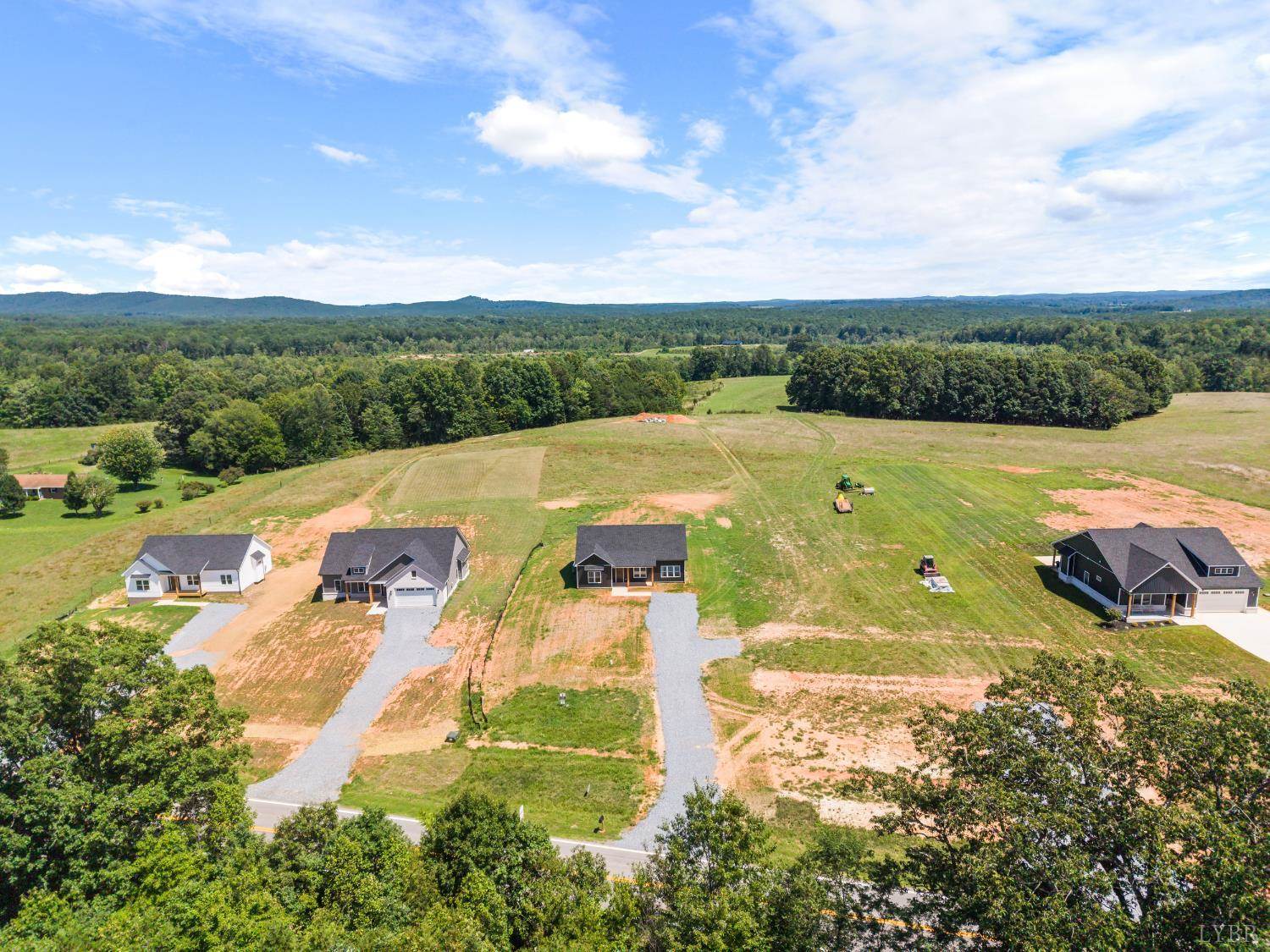 10424 Leesville Road, Lynch Station, VA 24571