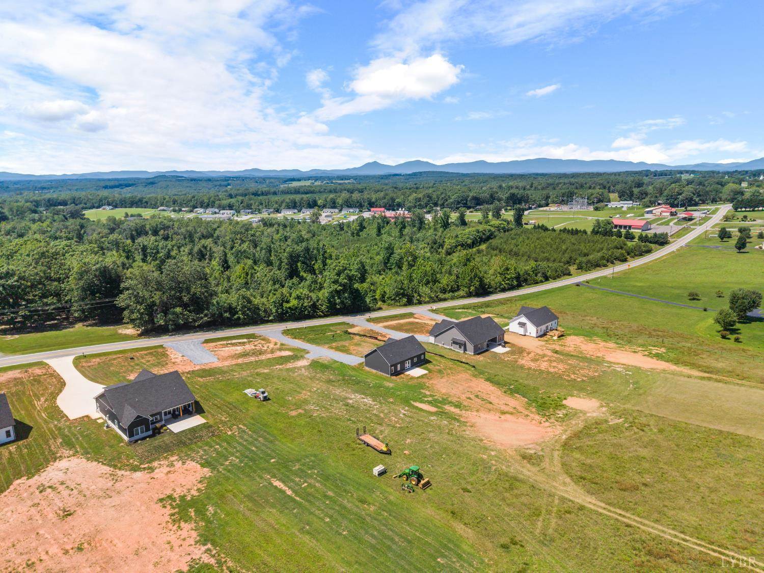 10424 Leesville Road, Lynch Station, VA 24571