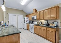 3818 Dresden Lane, College Station, TX 77845