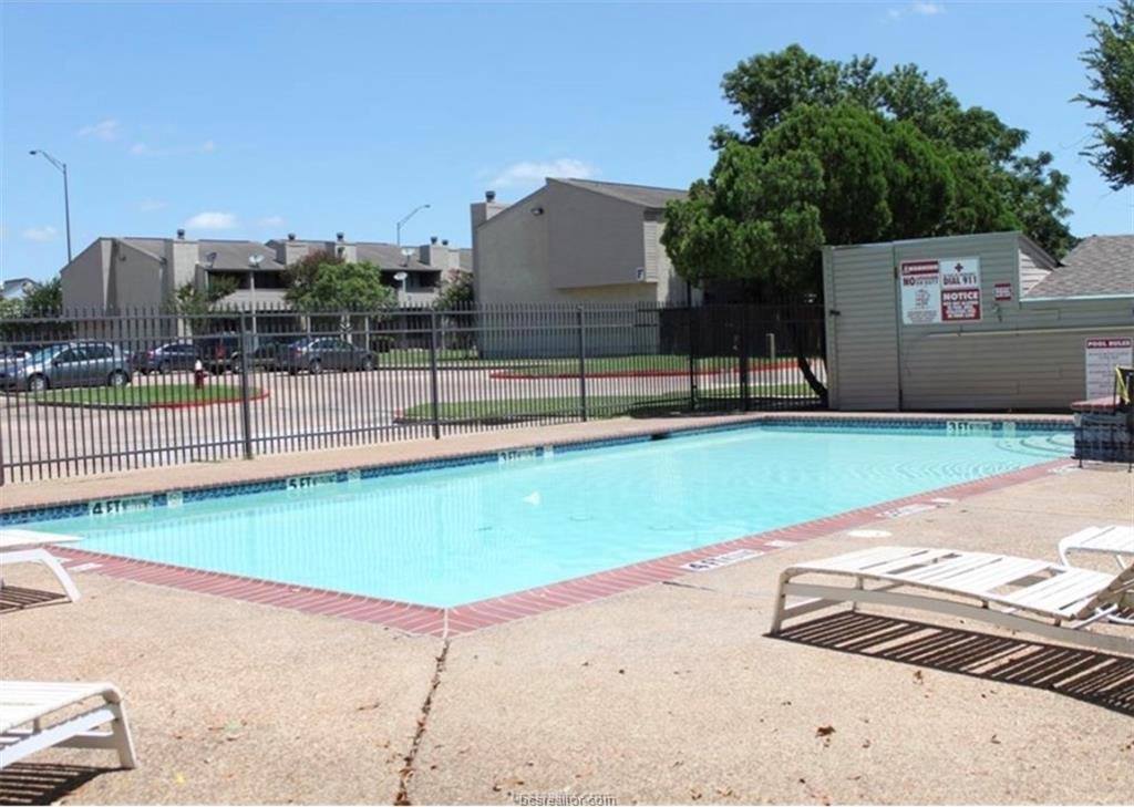 1900 Dartmouth Street, #G4, College Station, TX 77840