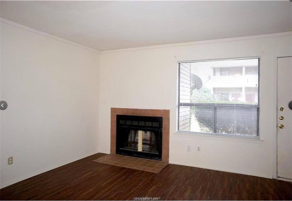 1900 Dartmouth Street, #G4, College Station, TX 77840