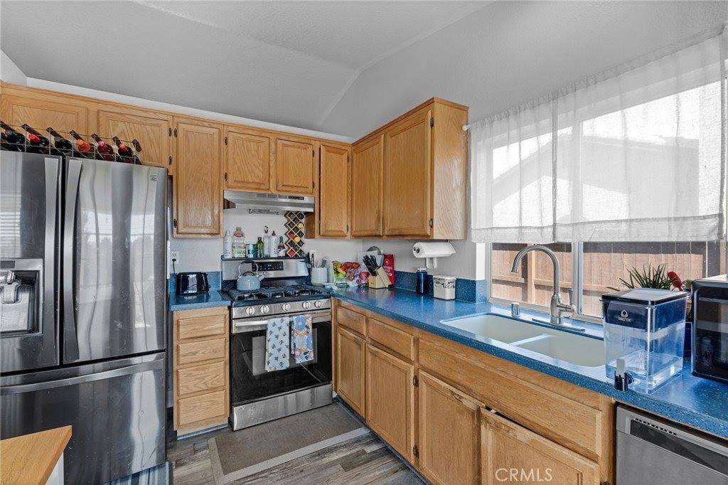 8441 Dove Creek, Hesperia, CA 92344