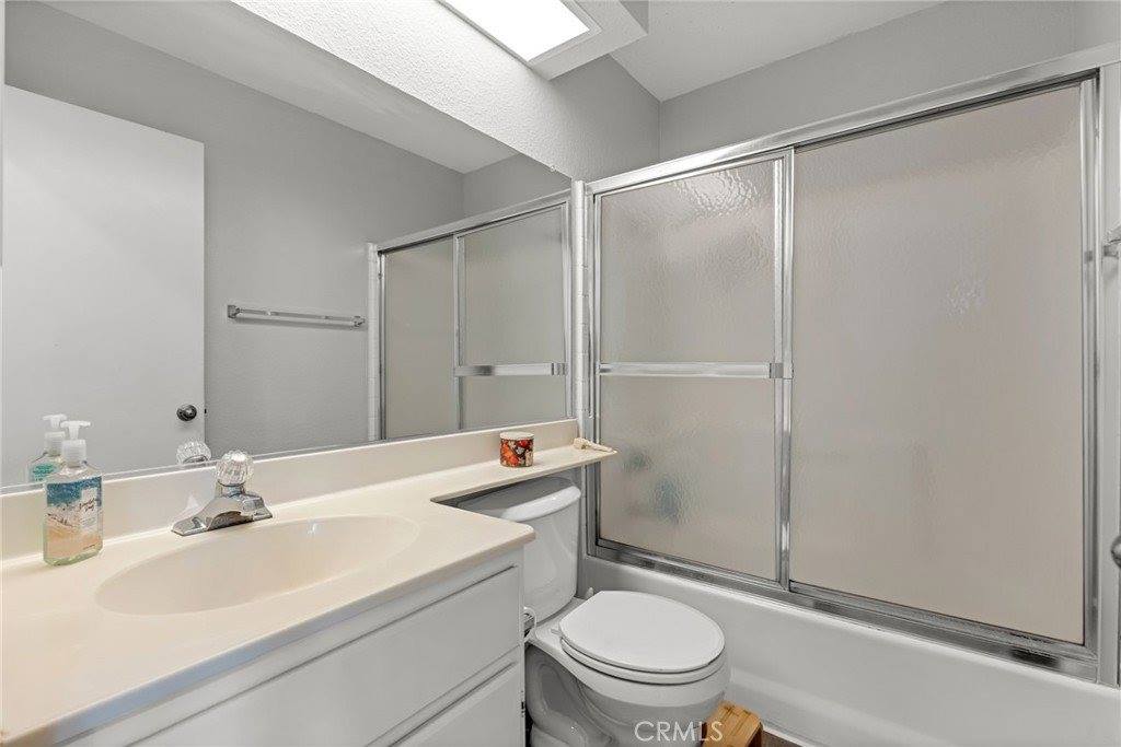 8441 Dove Creek, Hesperia, CA 92344