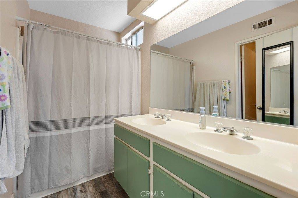 8441 Dove Creek, Hesperia, CA 92344