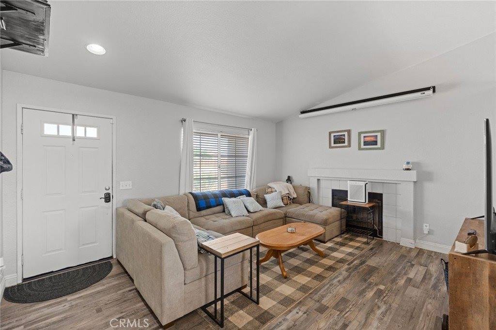 8441 Dove Creek, Hesperia, CA 92344