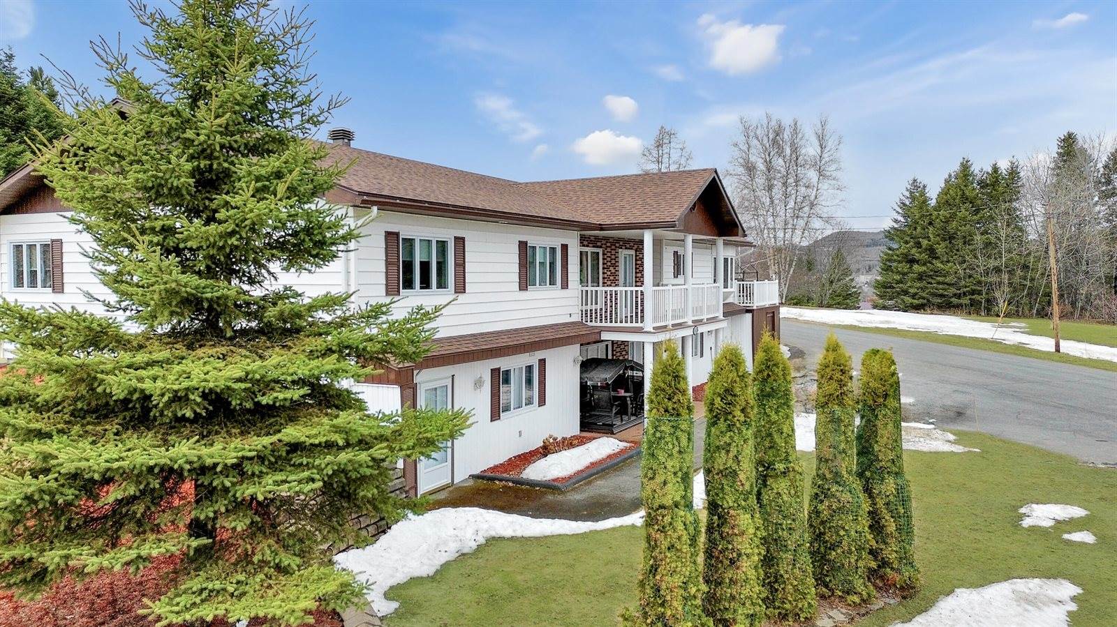 117 25th Avenue, Madawaska, ME 04756