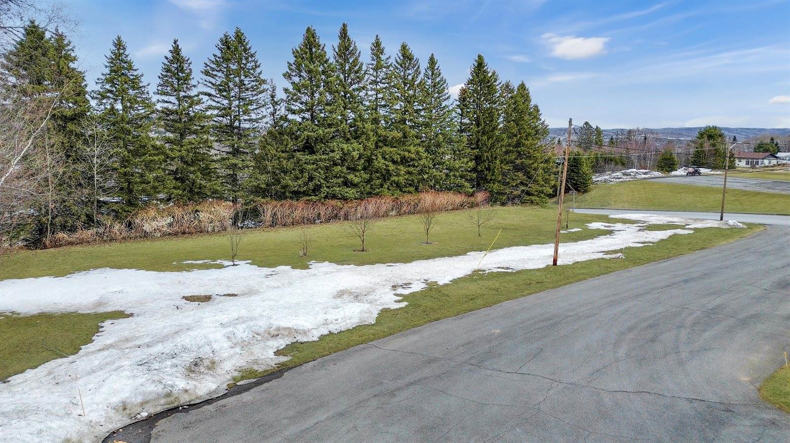 117 25th Avenue, Madawaska, ME 04756