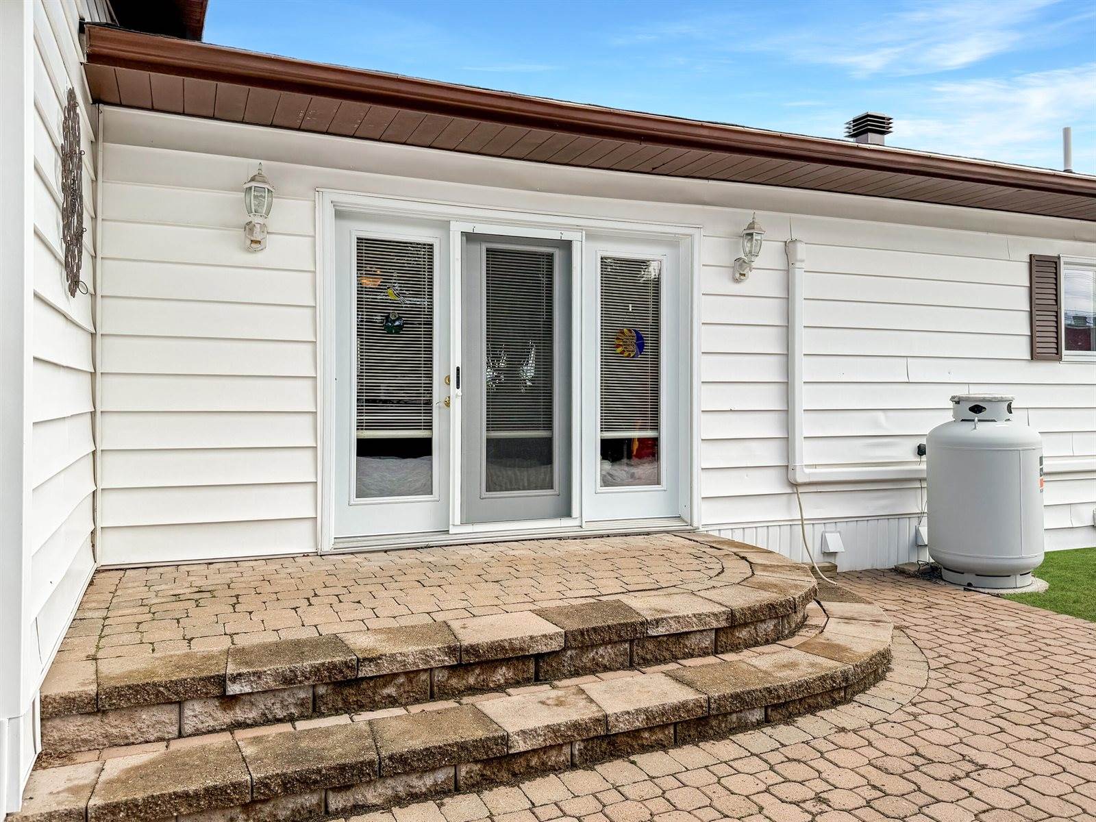 117 25th Avenue, Madawaska, ME 04756