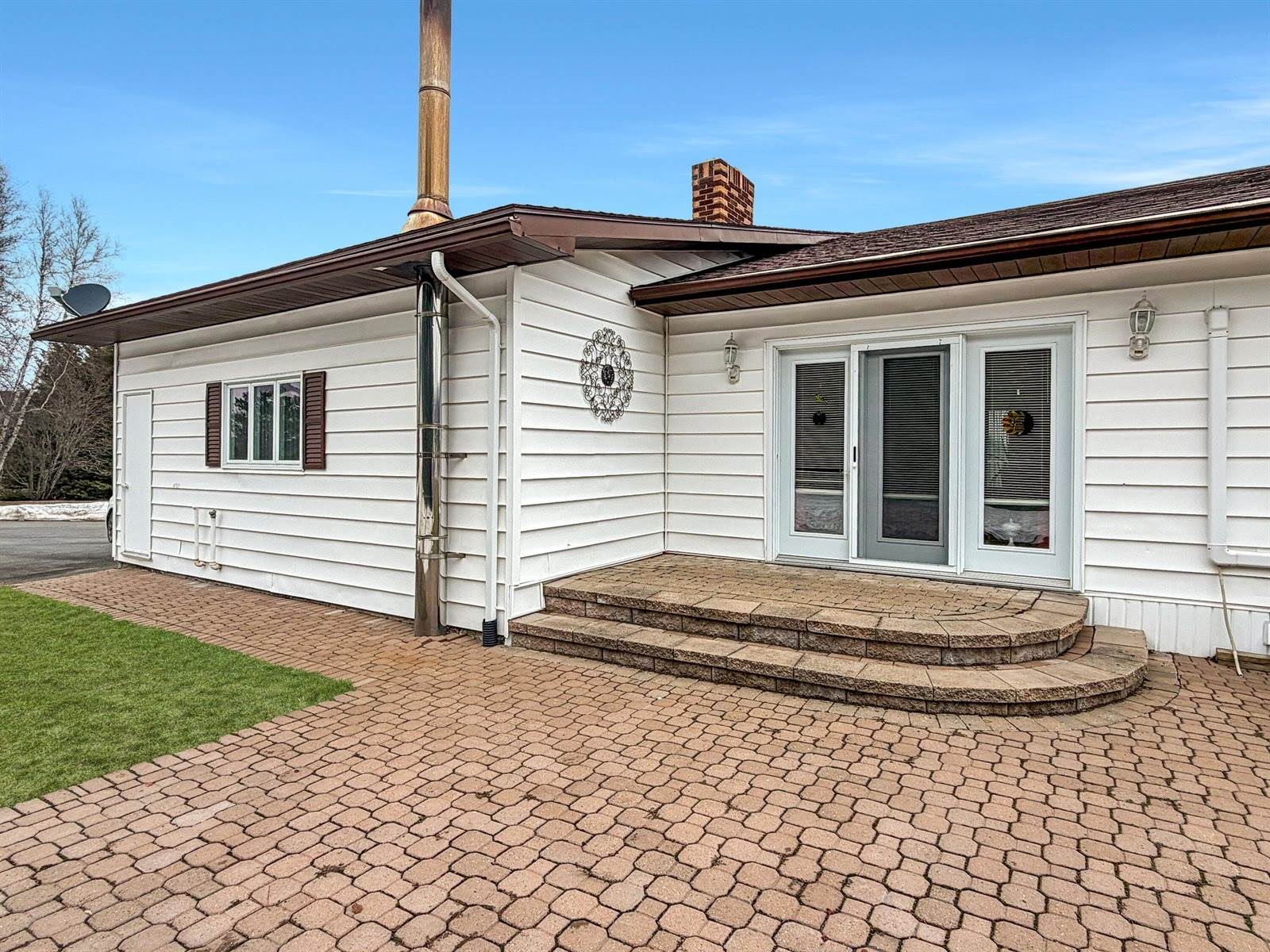 117 25th Avenue, Madawaska, ME 04756