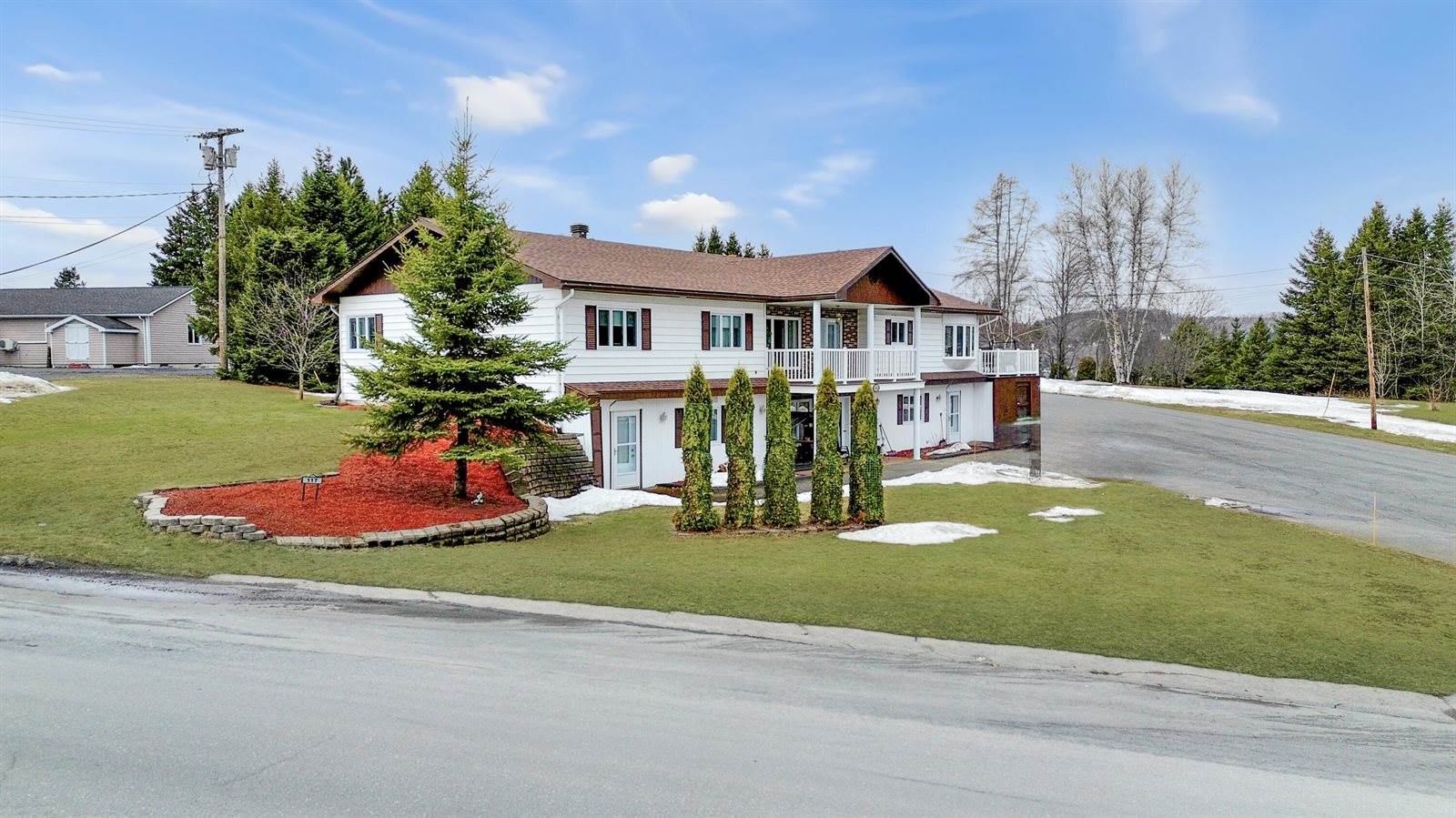 117 25th Avenue, Madawaska, ME 04756