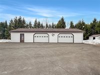 117 25th Avenue, Madawaska, ME 04756