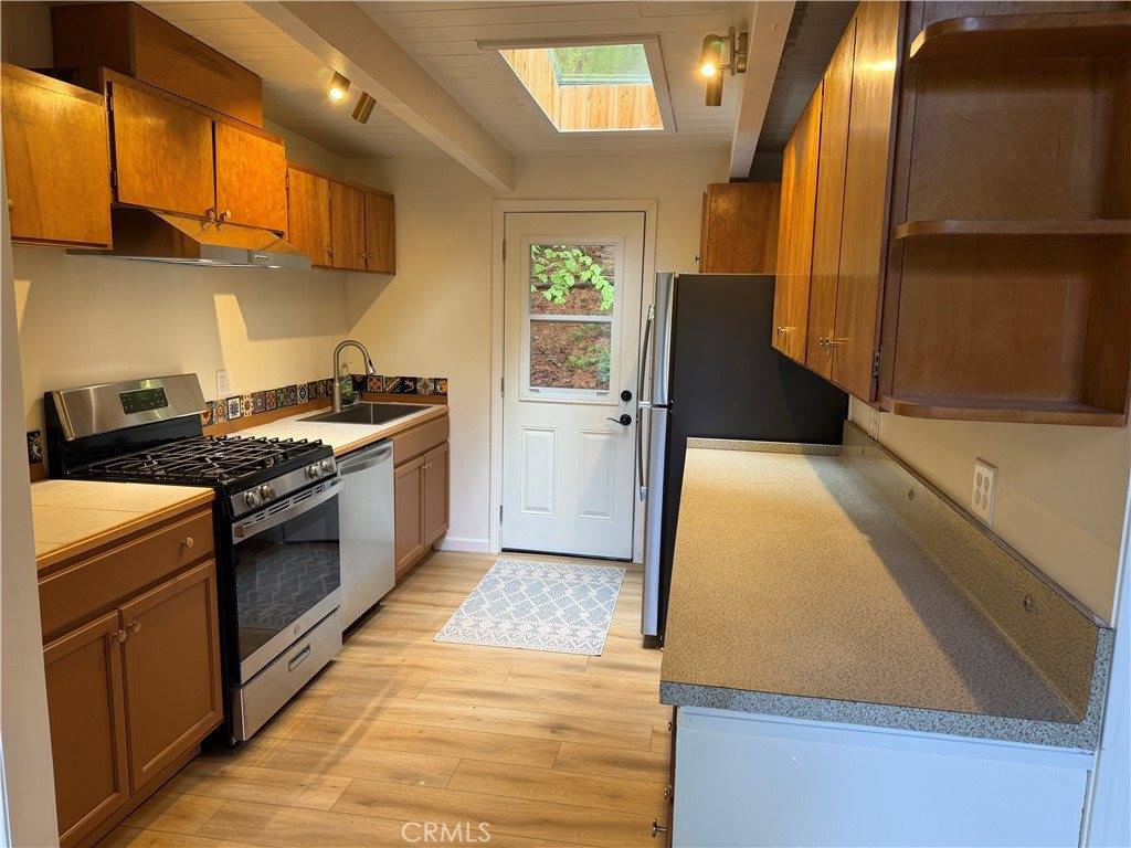 16498 Cobb, Cobb, CA 95426