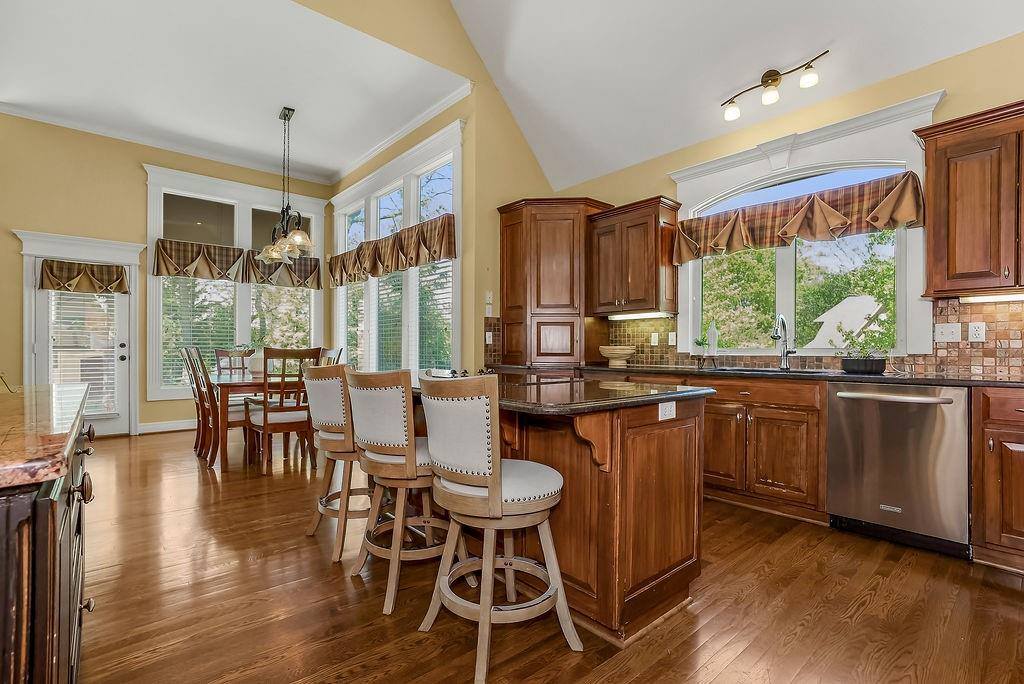 14400 Grant Street, Overland Park, KS 66221